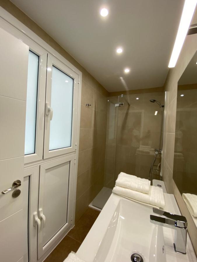 Beautiful Apartment Ondarreta Beach San Sebastian Exterior photo