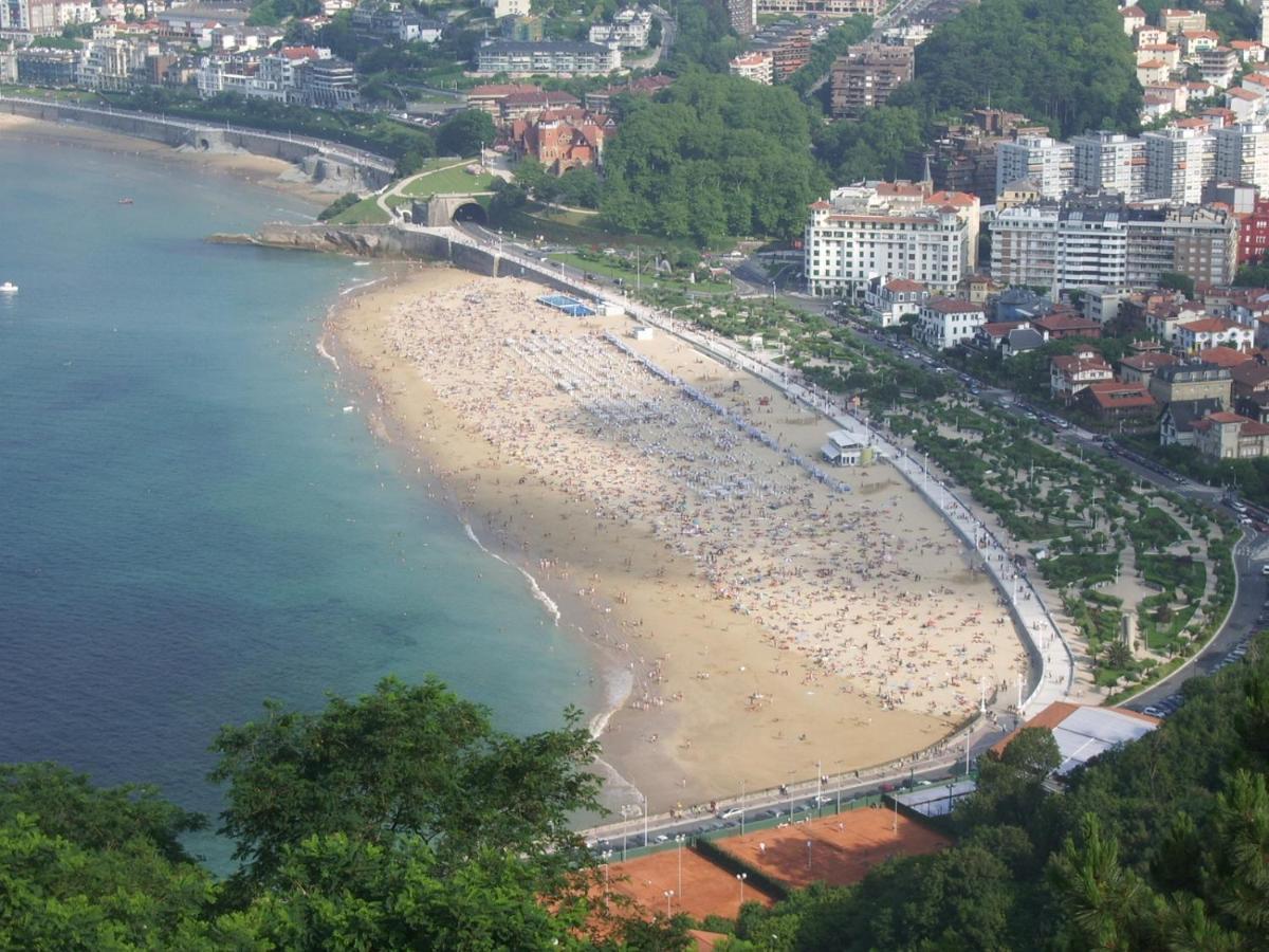 Beautiful Apartment Ondarreta Beach San Sebastian Exterior photo